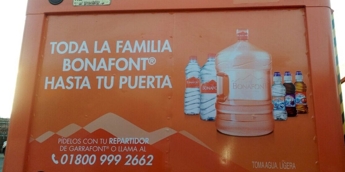 Posterior removible "Toda la familia Bonafont Hasta tu puerta"